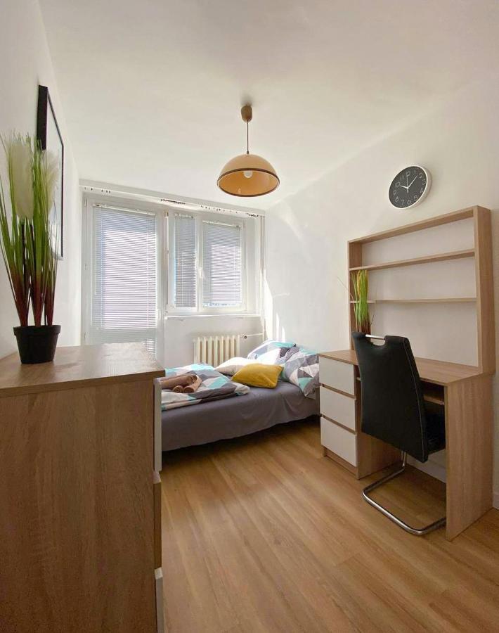 Bright Room №2 Grzybowska 9 Varsovia Exterior foto